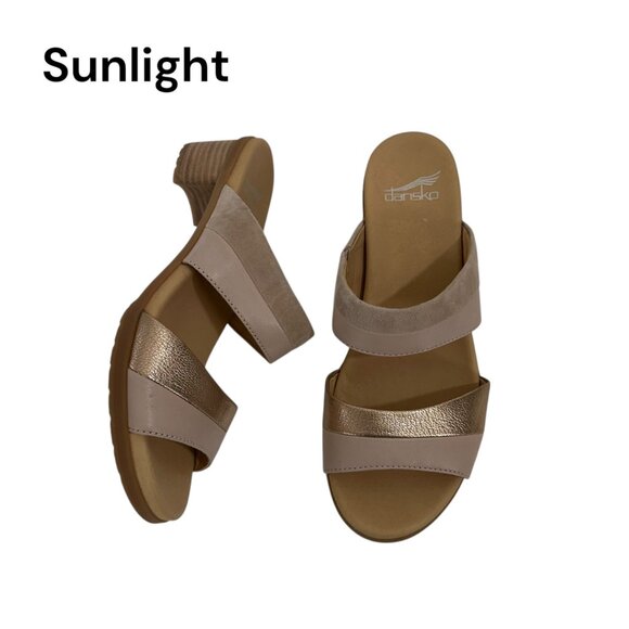 Dansko Womens Double Strap Sandals SZ 39 Gold/Beige Leather Open Toe Block Heel - Picture 1 of 8